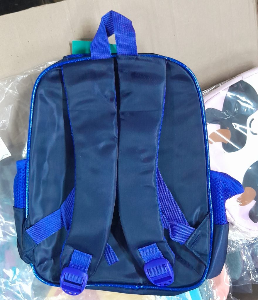 Mochilas Para Niños Diseños De Dibujos Animados Engomados.