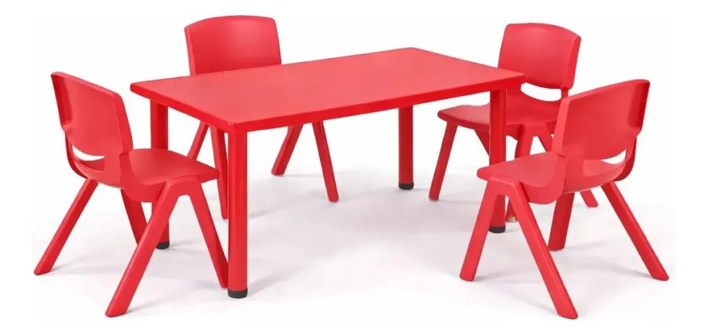 Genérica Mesa Rectangular Más 4 Sillas
